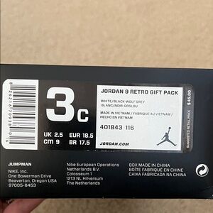 Jordan 9 Retro Gift Pack - White, Black, Gray